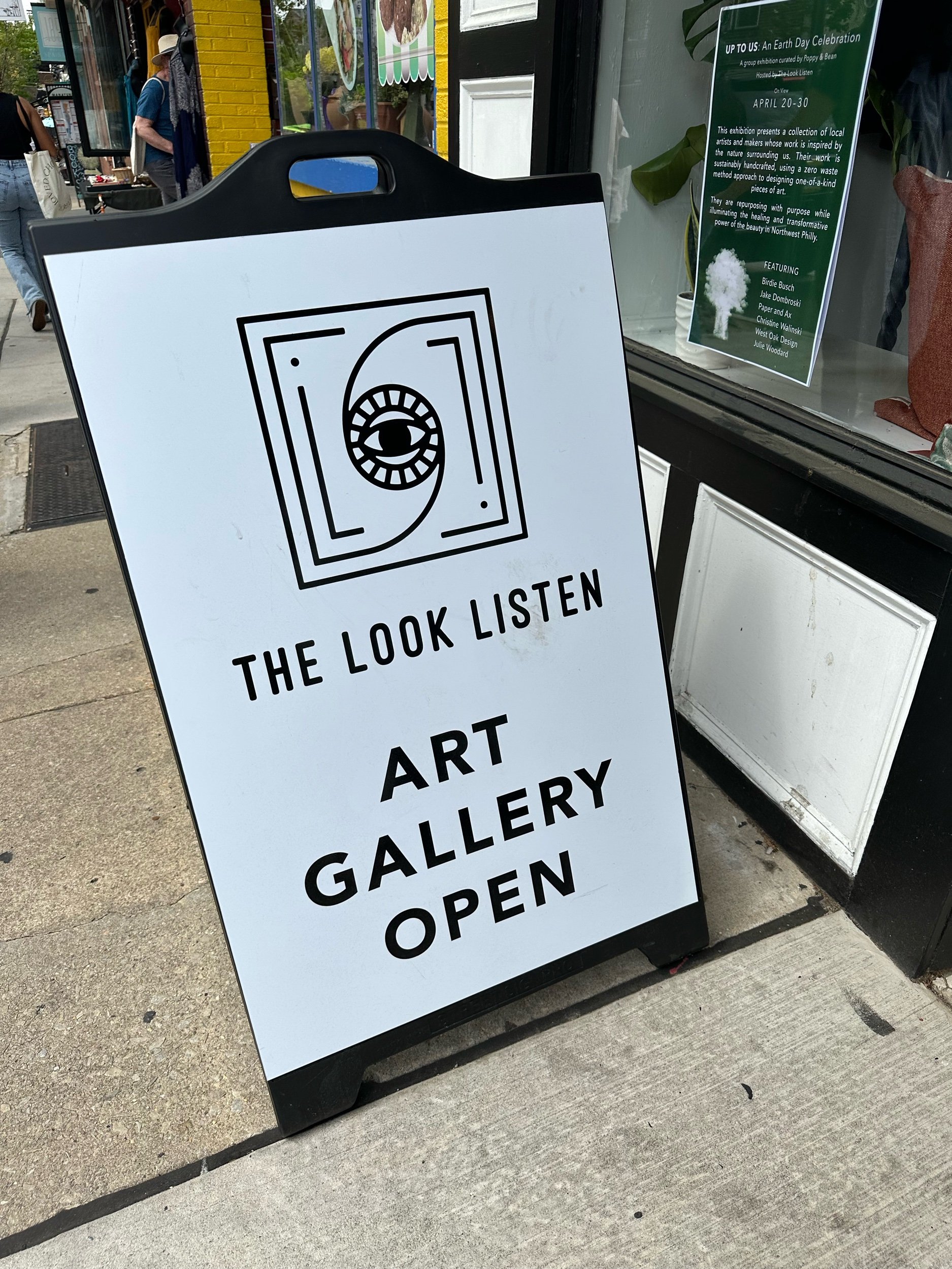 The Look Listen: A Contemporary Art Gallery for the Modern Age